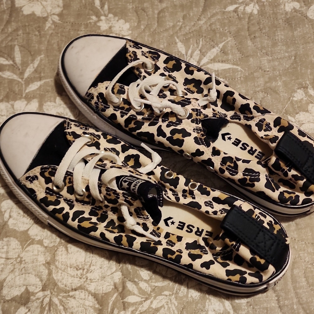 Converse Women's Leopard Print Low-Top Sneakers in Beige/Black